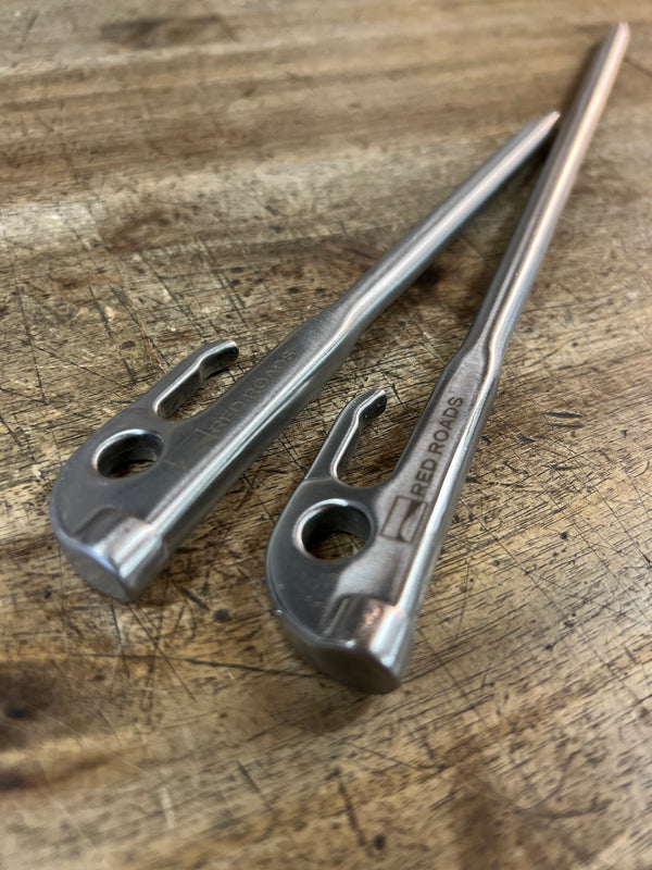 Red Roads Strike Hammer & Sabre S/Steel Peg Bundle Pack - Go Camping ...
