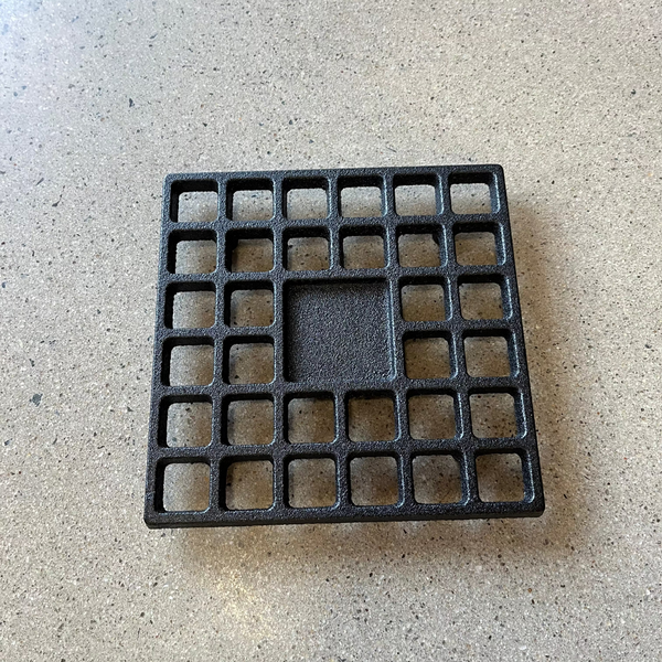 Red Roads Fire - Blaze-n-BBQ Cast Iron Fire Pit Grid