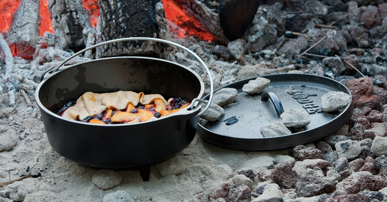 Lodge Cookware Cast Iron Camp Dutch Oven - Go Camping & Overlanding